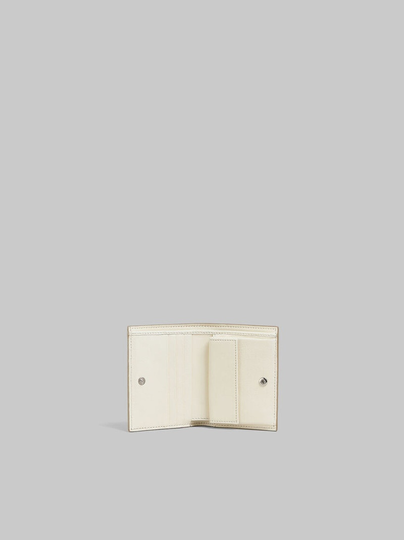 TAUPE LEATHER BIFOLD WALLET WITH RAISED MARNI LOGO 2