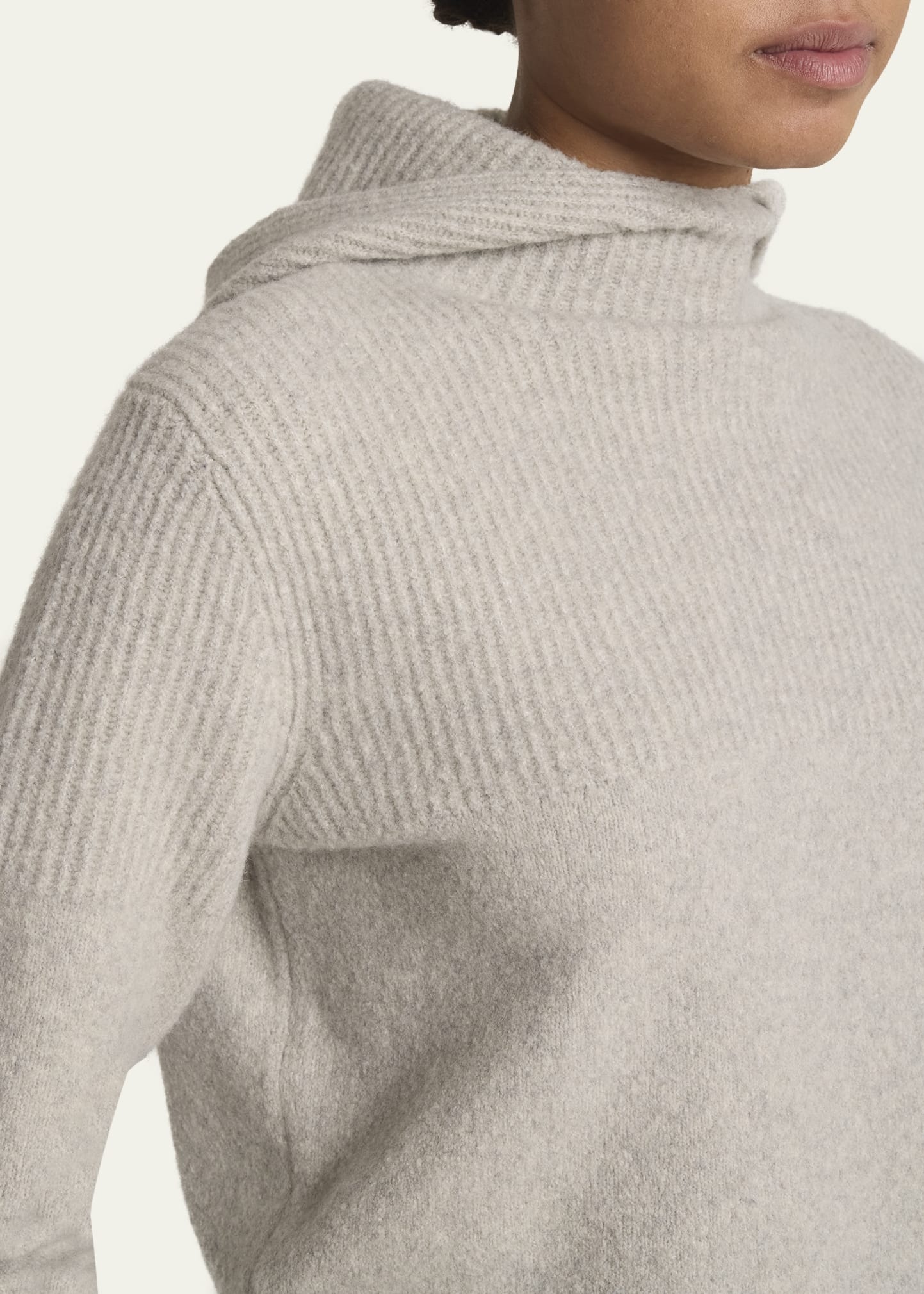 Greta Lofty Cashmere Hooded Sweater - 5