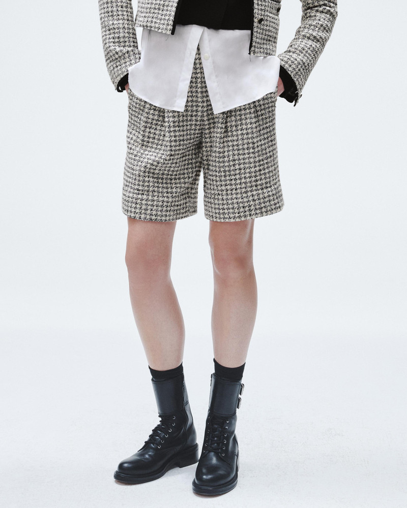 Carmen Cotton 12.25" Short
Relaxed Fit 5