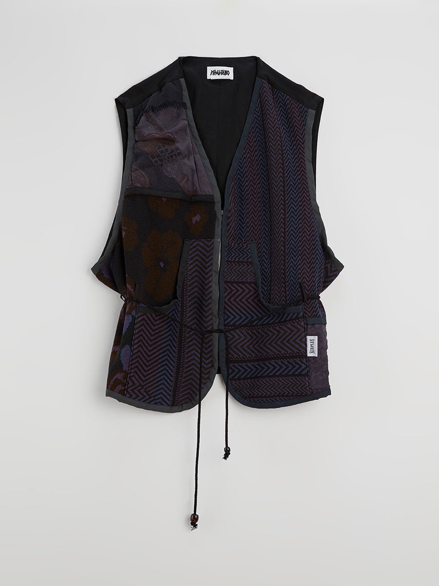Juggler Vest Dark - 1