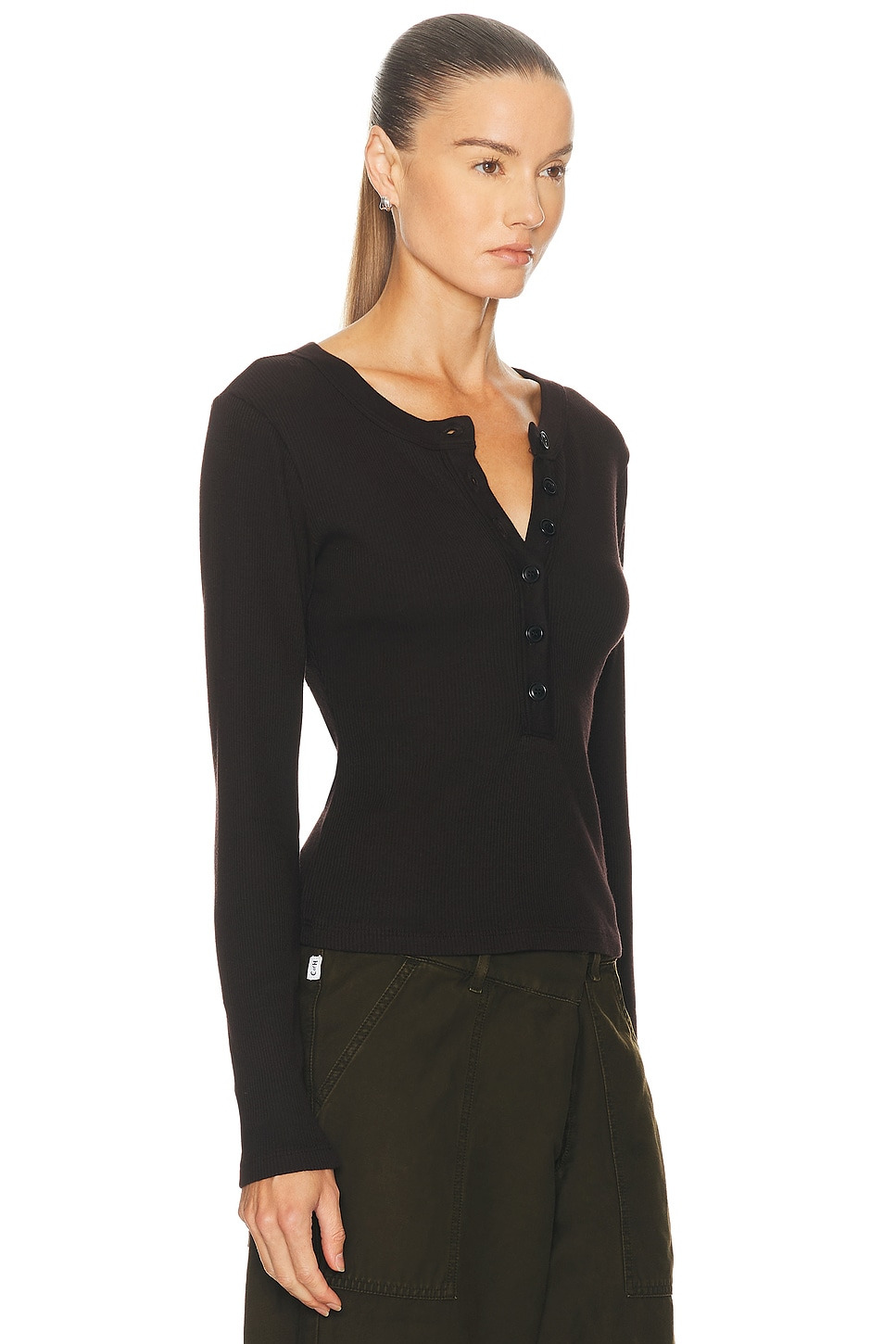 Varra Henley - 2