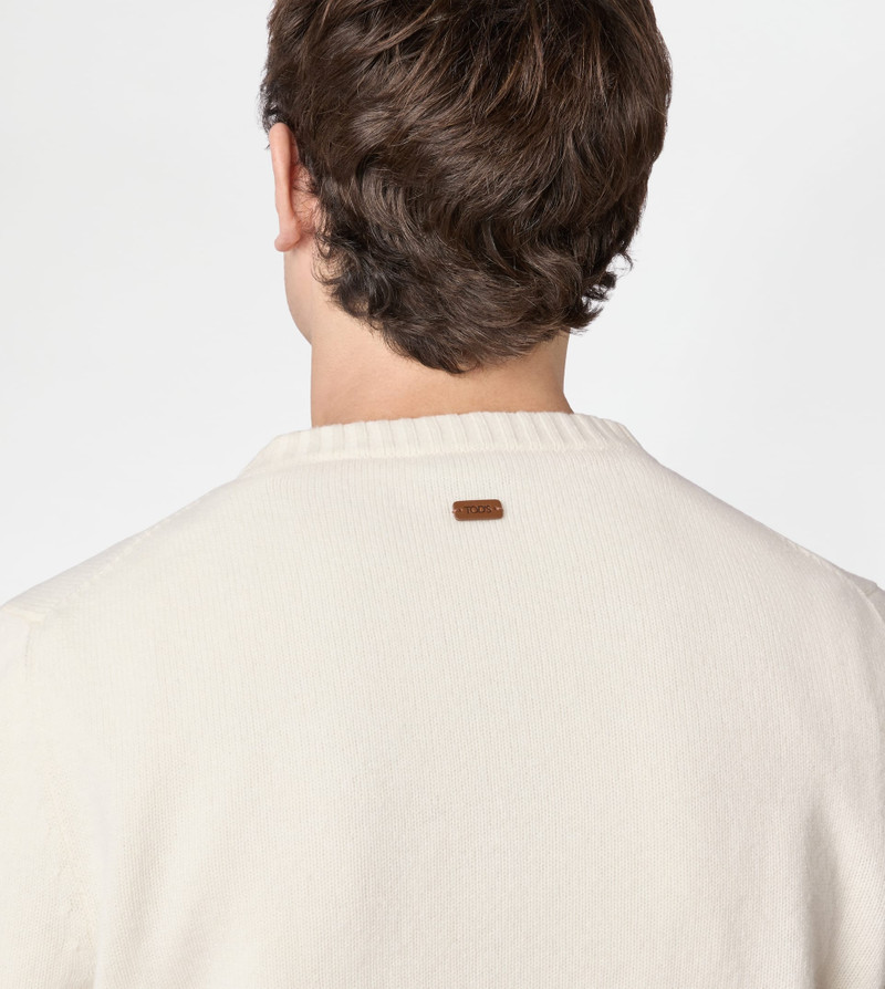 ROUND-NECK PULLOVER IN WOOL AND CASHMERE - WHITE 5