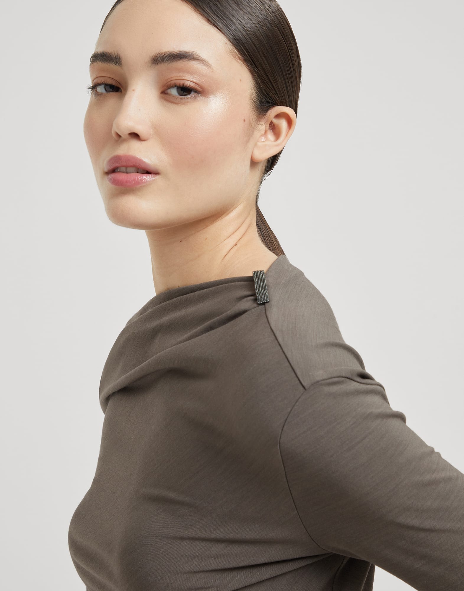 Techno wool jersey long sleeve ruched T-shirt with shiny detail - 3