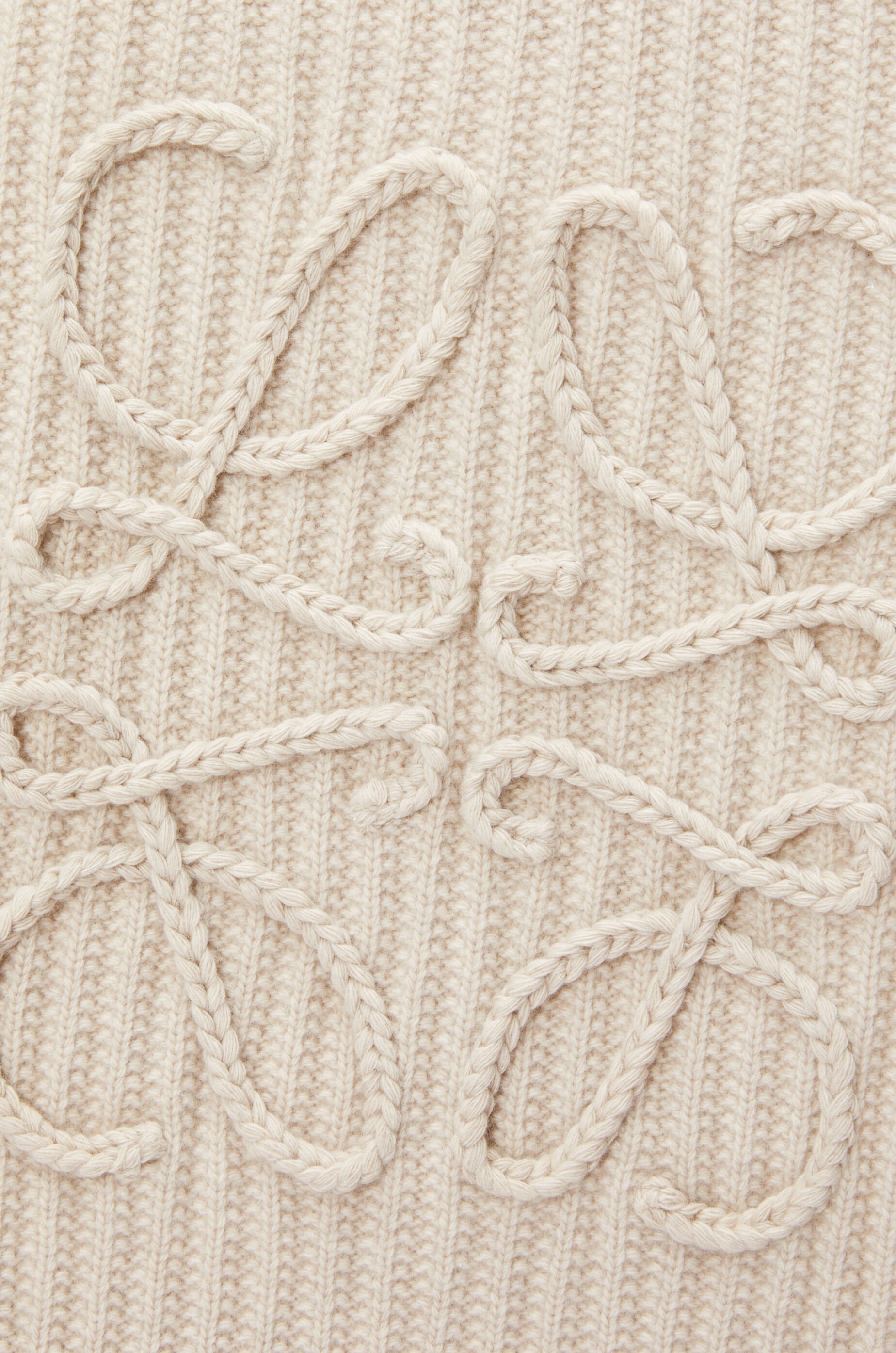 Anagram scarf in wool - 3