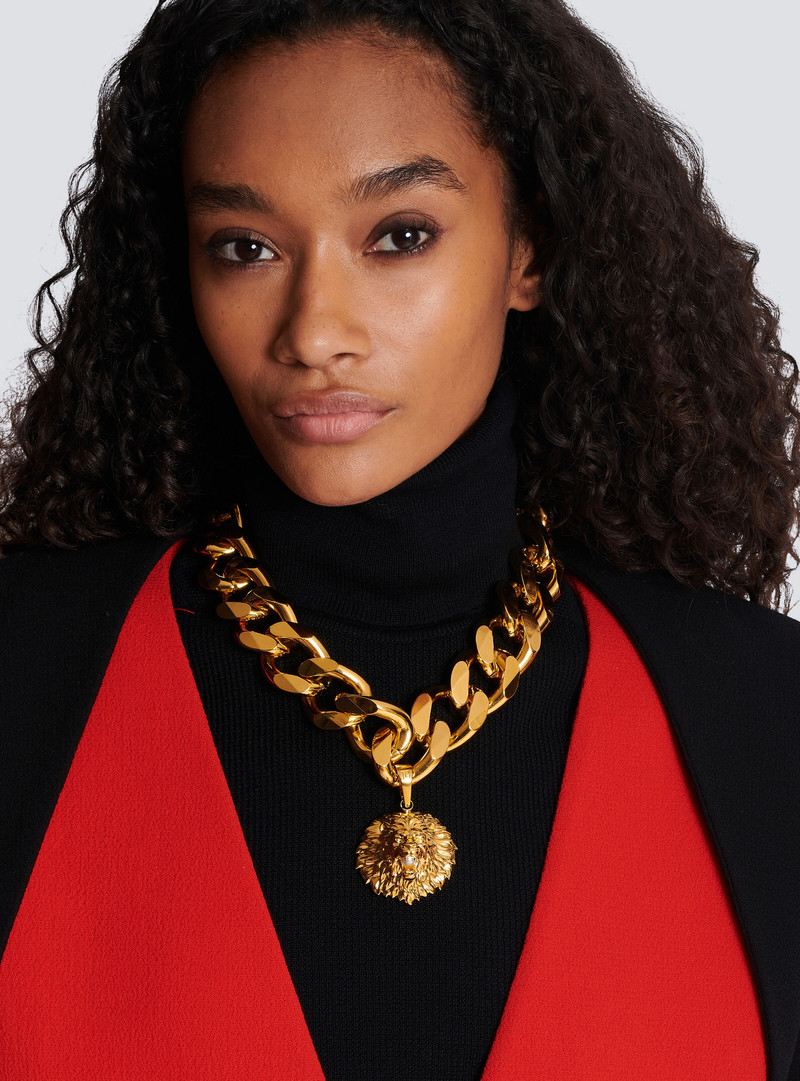 Balmain Lion necklace outlook