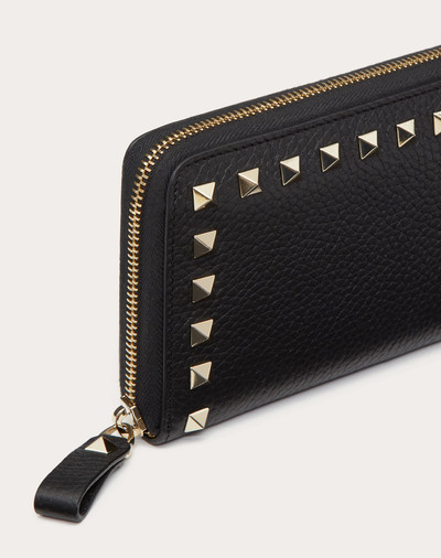 Valentino ROCKSTUD GRAINY CALFSKIN ZIPPERED WALLET outlook