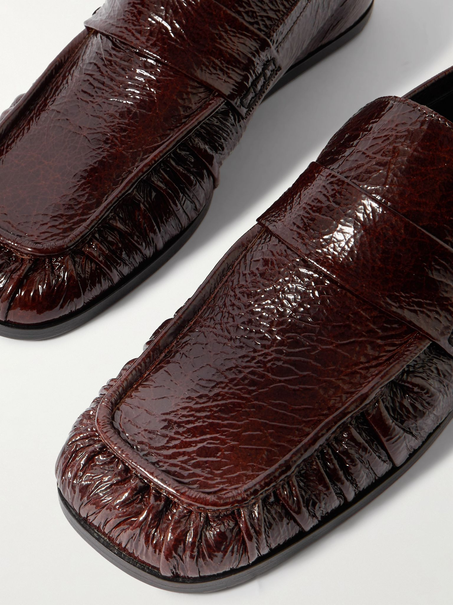 Crinkled glossed-leather loafers Chocolate - 4