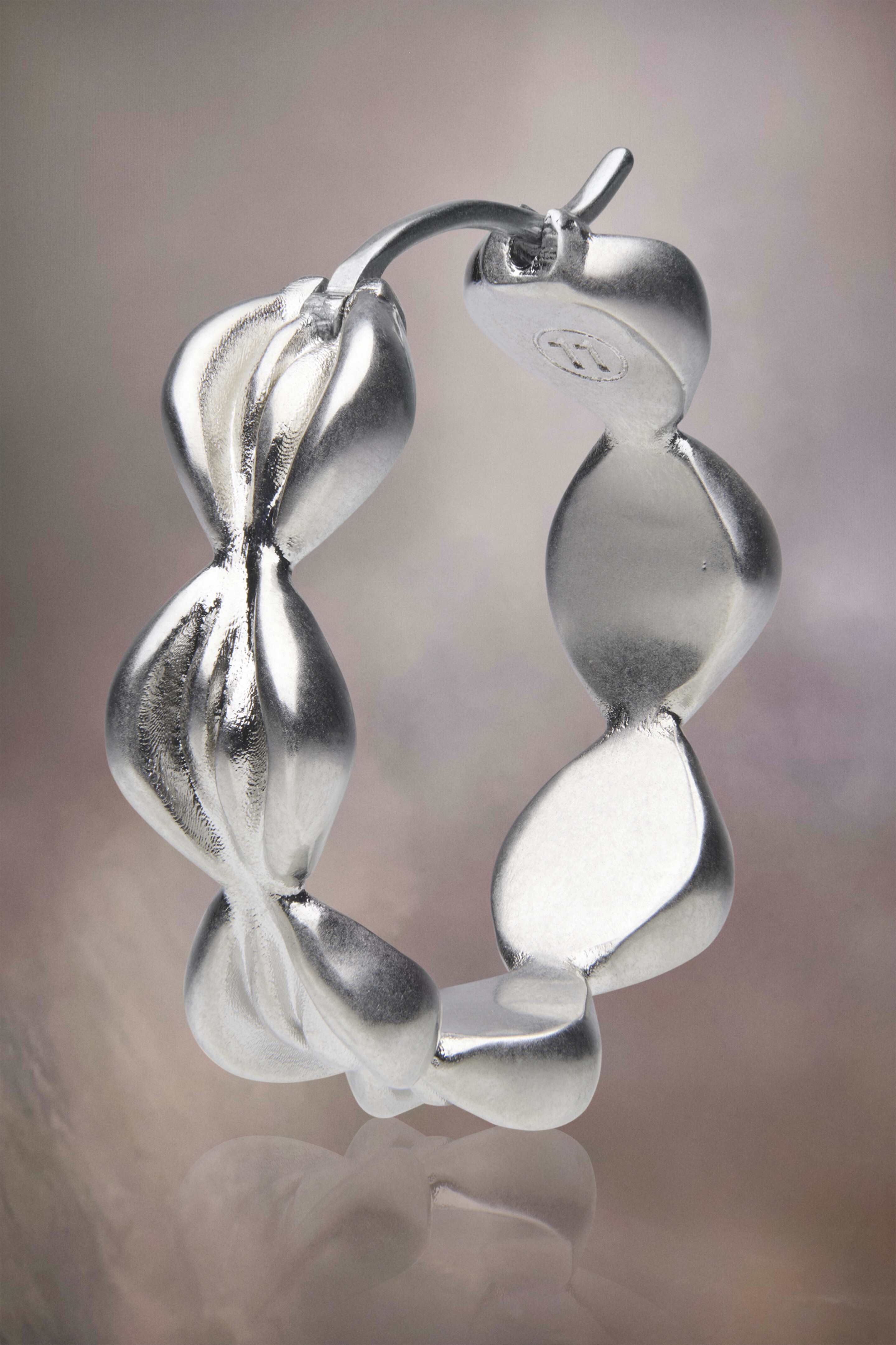 Timeless hoop earrings - 3