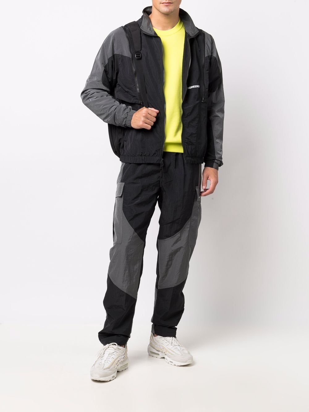 23 Engineered colourblock cargo trousers - 2