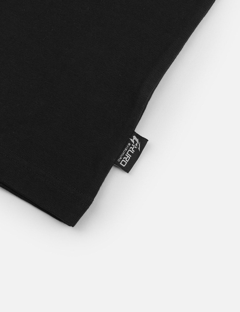 Deconstructed Paisley Print Regular Fit T-shirt 10
