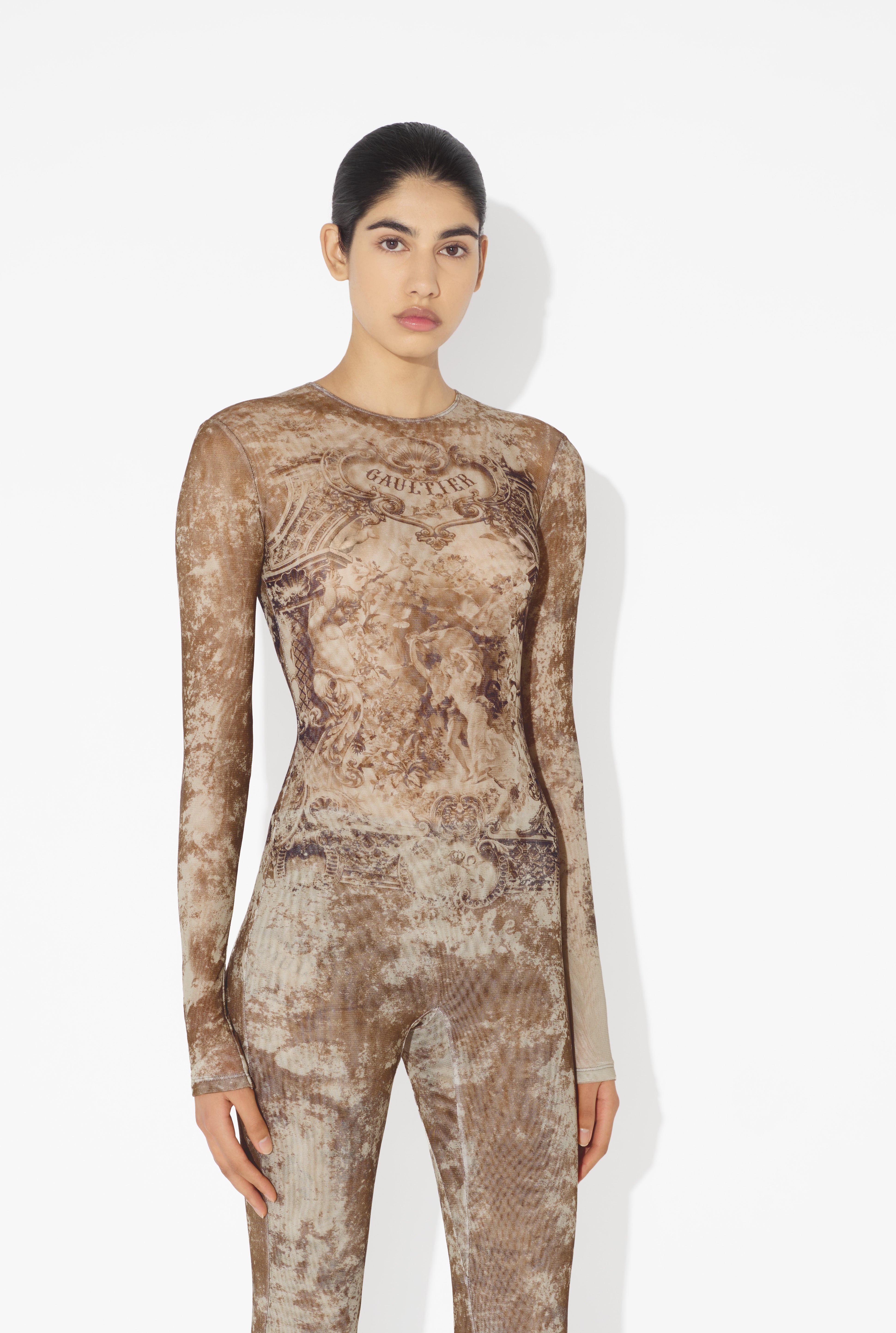 THE BEIGE MÉDAILLON BODYSUIT - 3
