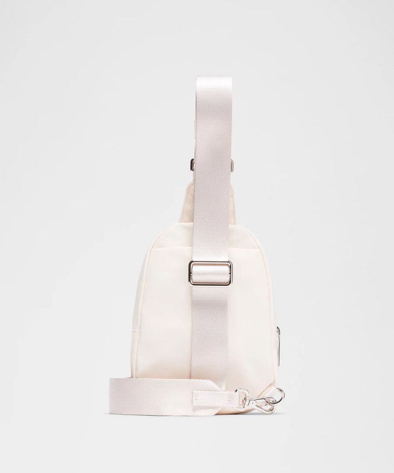 Everywhere Small Sling Bag 3