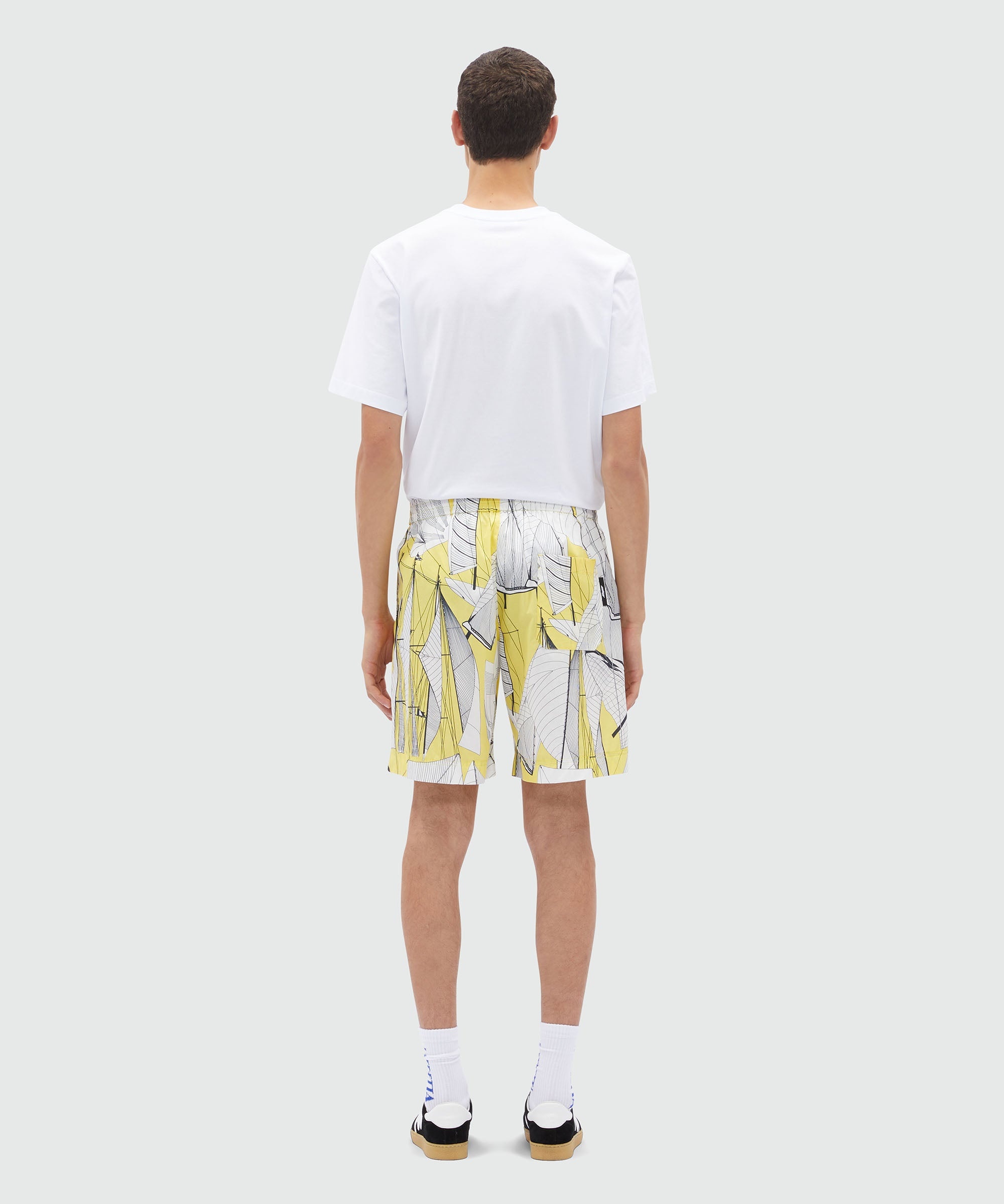 Bermuda shorts in yellow poplin with "Sale race" print - 3