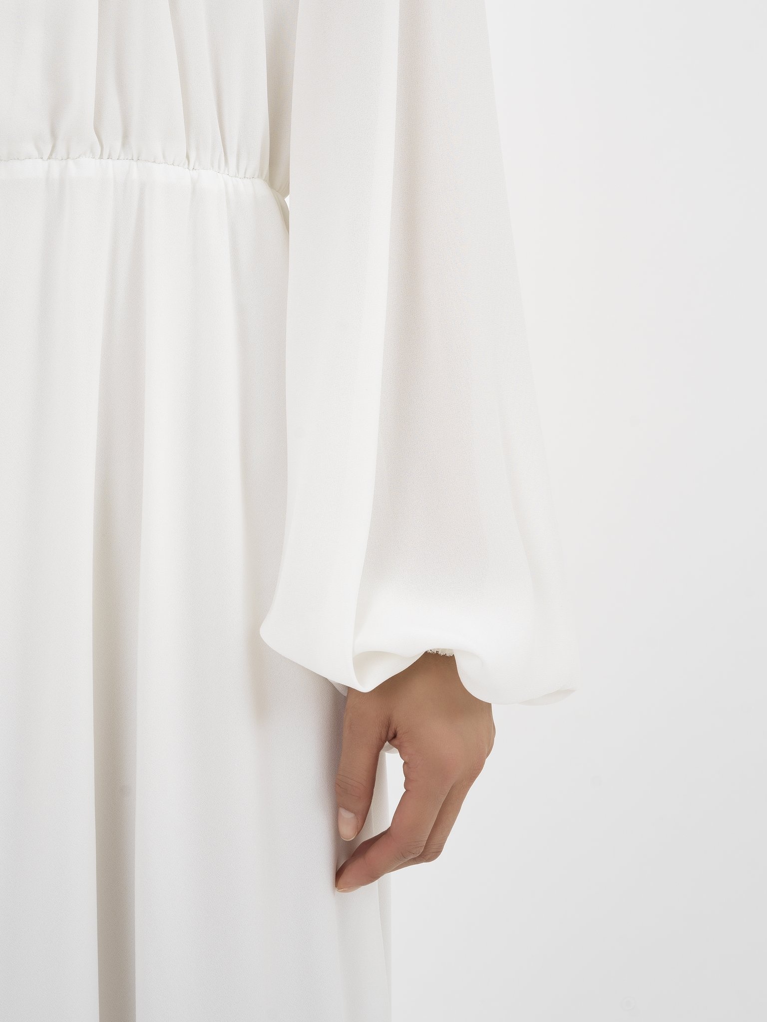 SCOOP-NECK LONG FLARED DRESS - 6
