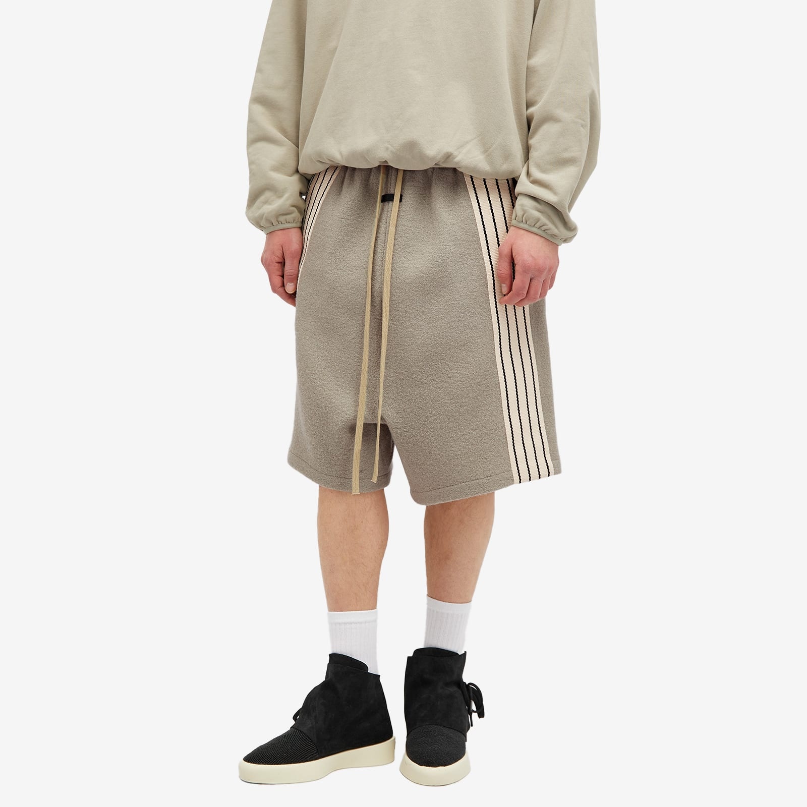 Fear of God 8th Side Stripe Relaxed Shorts - 2