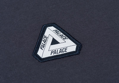 PALACE SOFAR LONGSLEEVE NAVY outlook