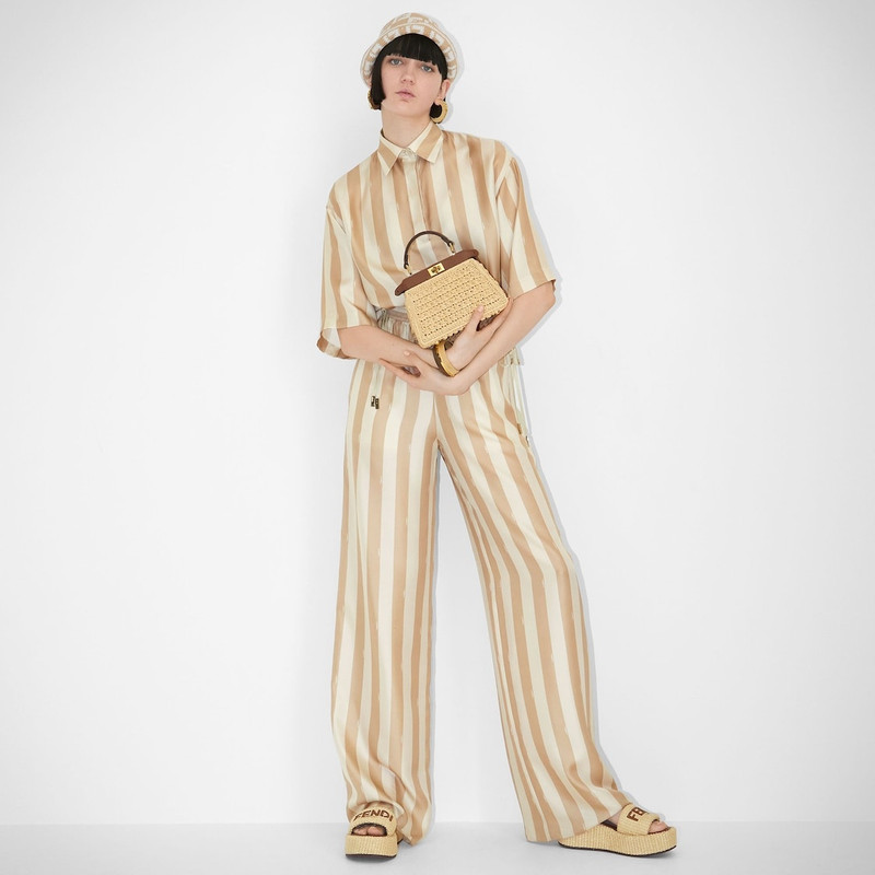 FENDI Peekaboo ISeeU Petite outlook