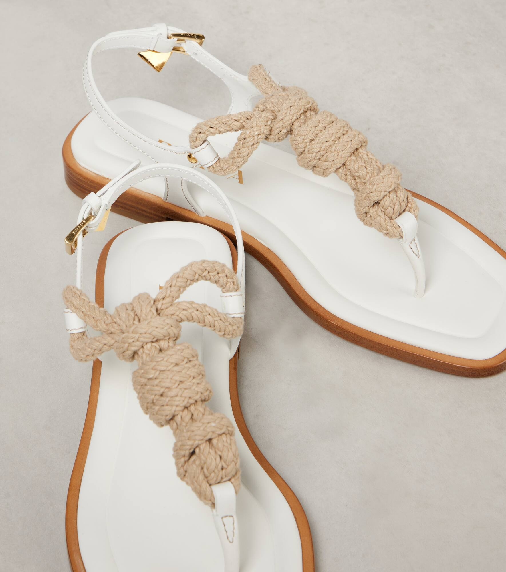 Leather-trimmed thong sandals - 5