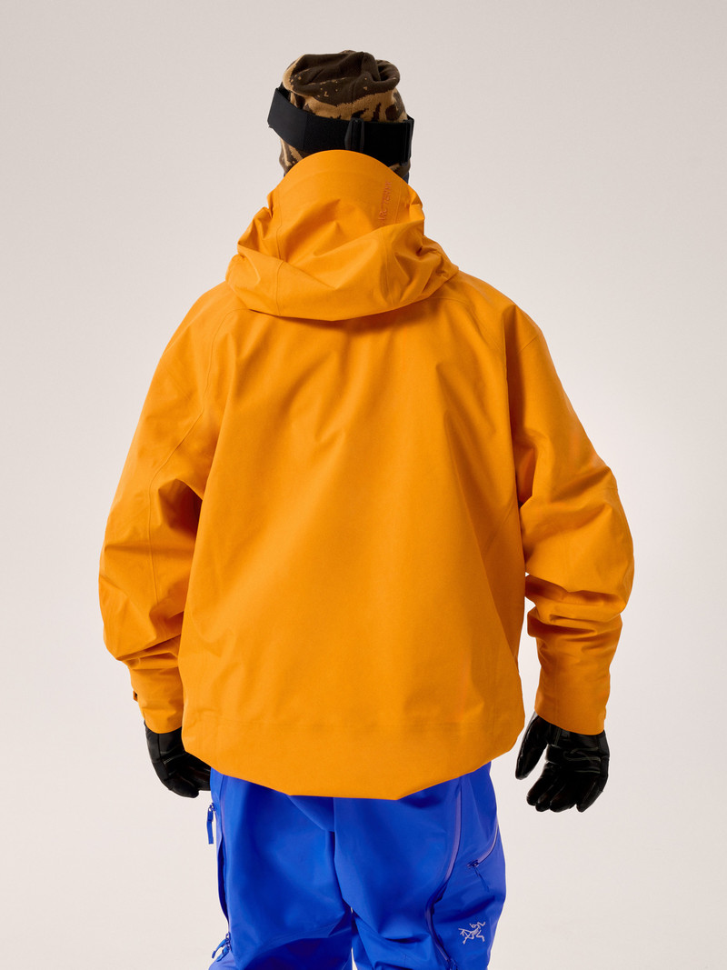 Sabre Jacket 4