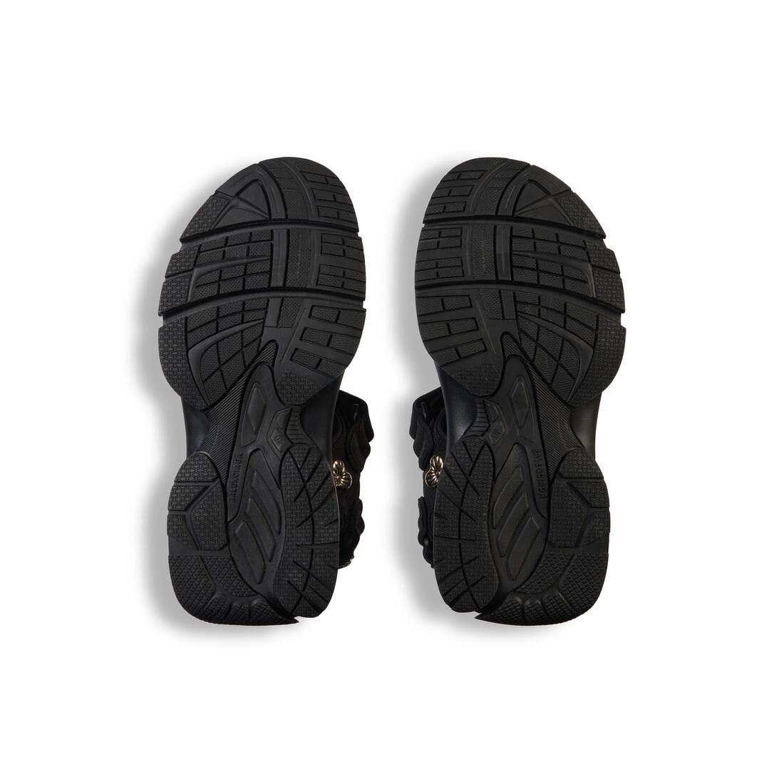 Women's Tourist Sandal With Pins in Black - 7