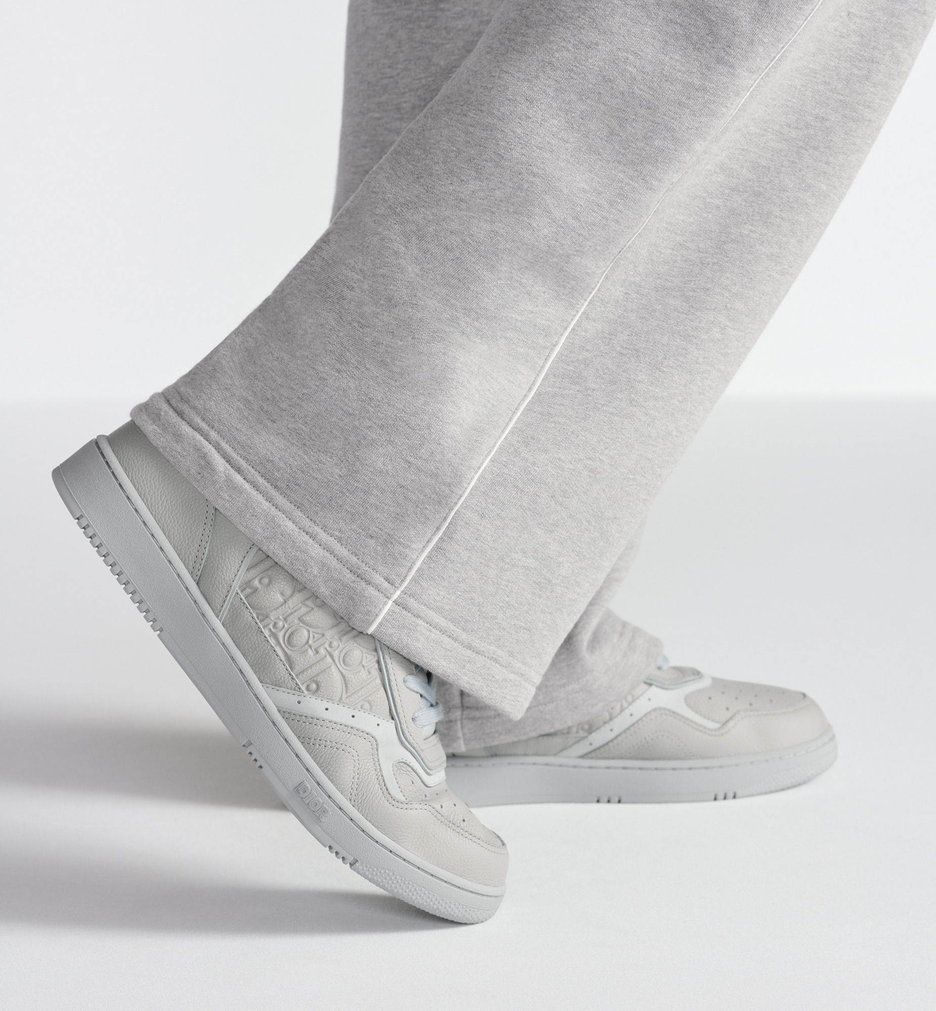 B27 Low-Top Sneaker - 3