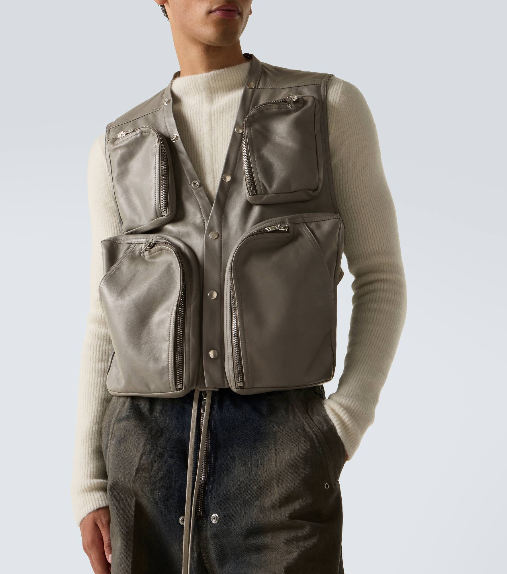 Leather vest - 5