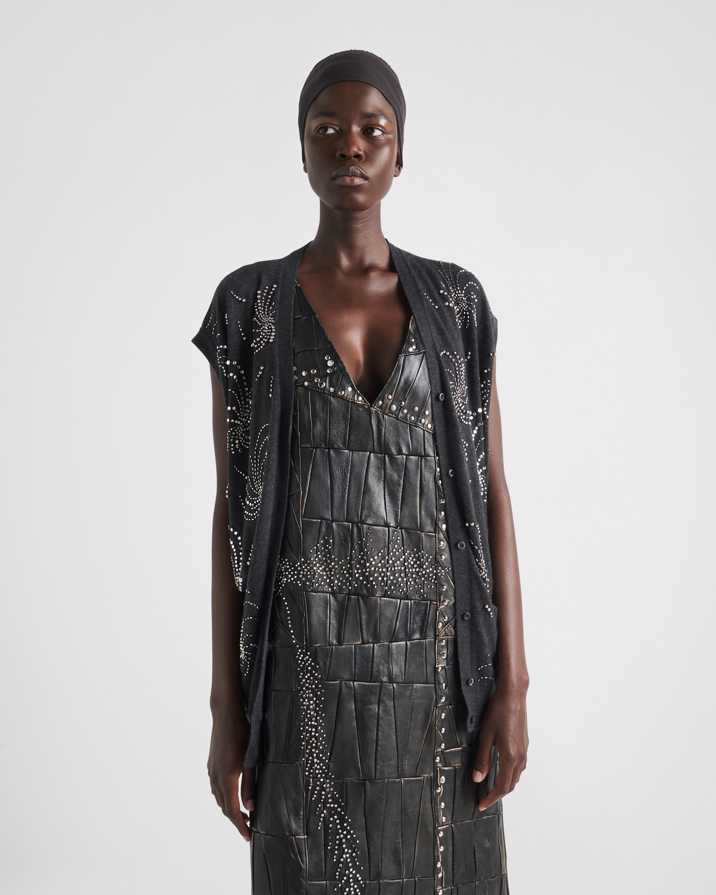 Embroidered cashmere vest - 4