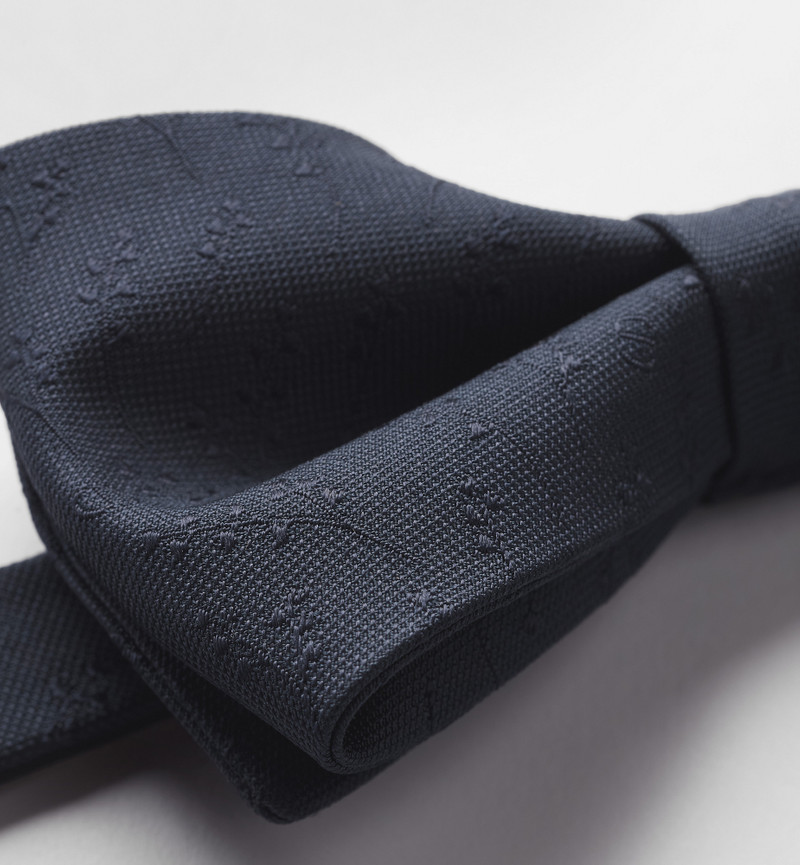 Lily of the Valley Bow Tie 3