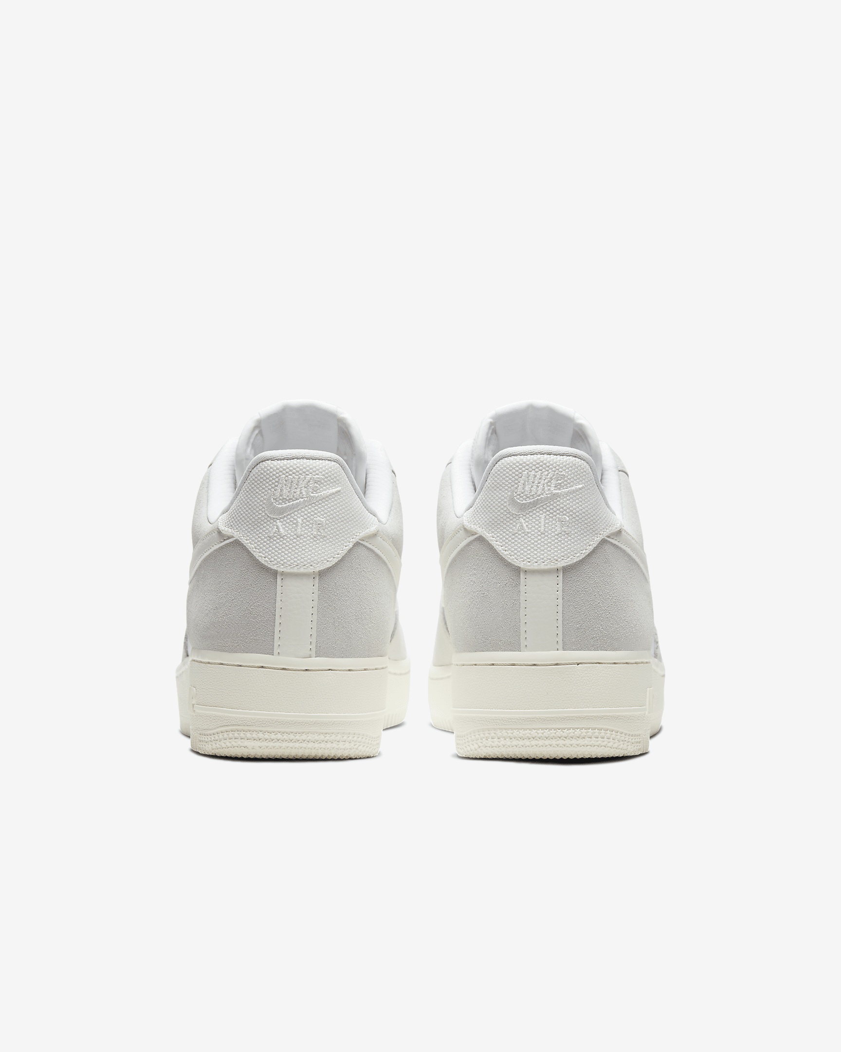 Nike Men's Air Force 1 LV8 Shoes - 6