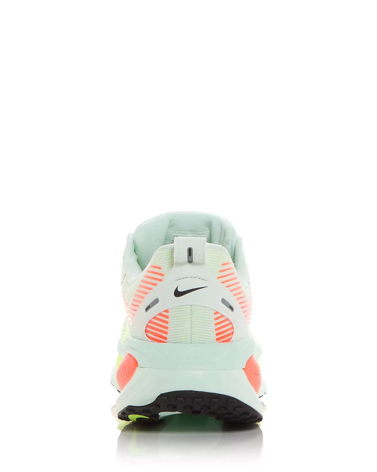 Men's Vomero 18 Low Top Sneakers - 3