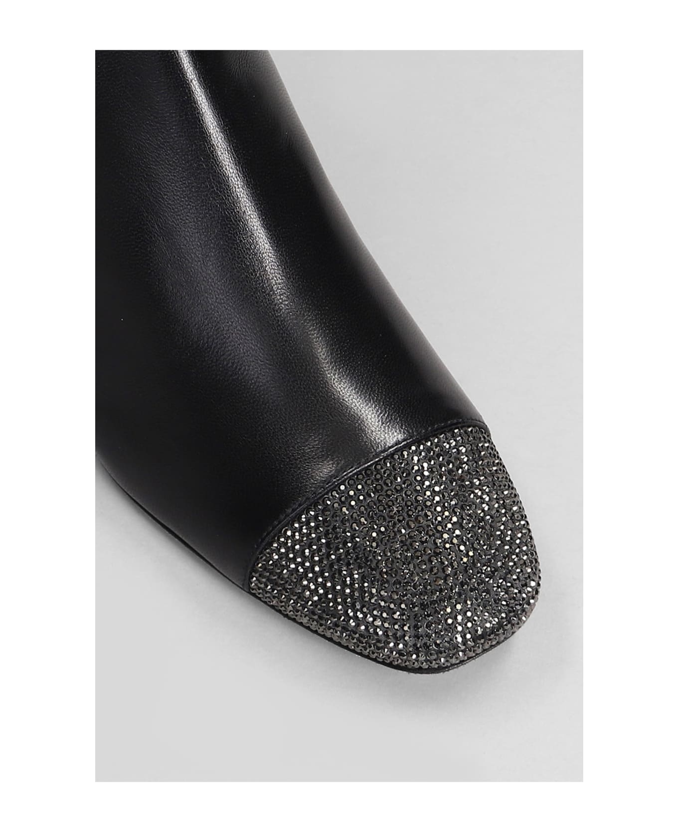 Bonnie Low Heels Ankle Boots In Black Leather - 5