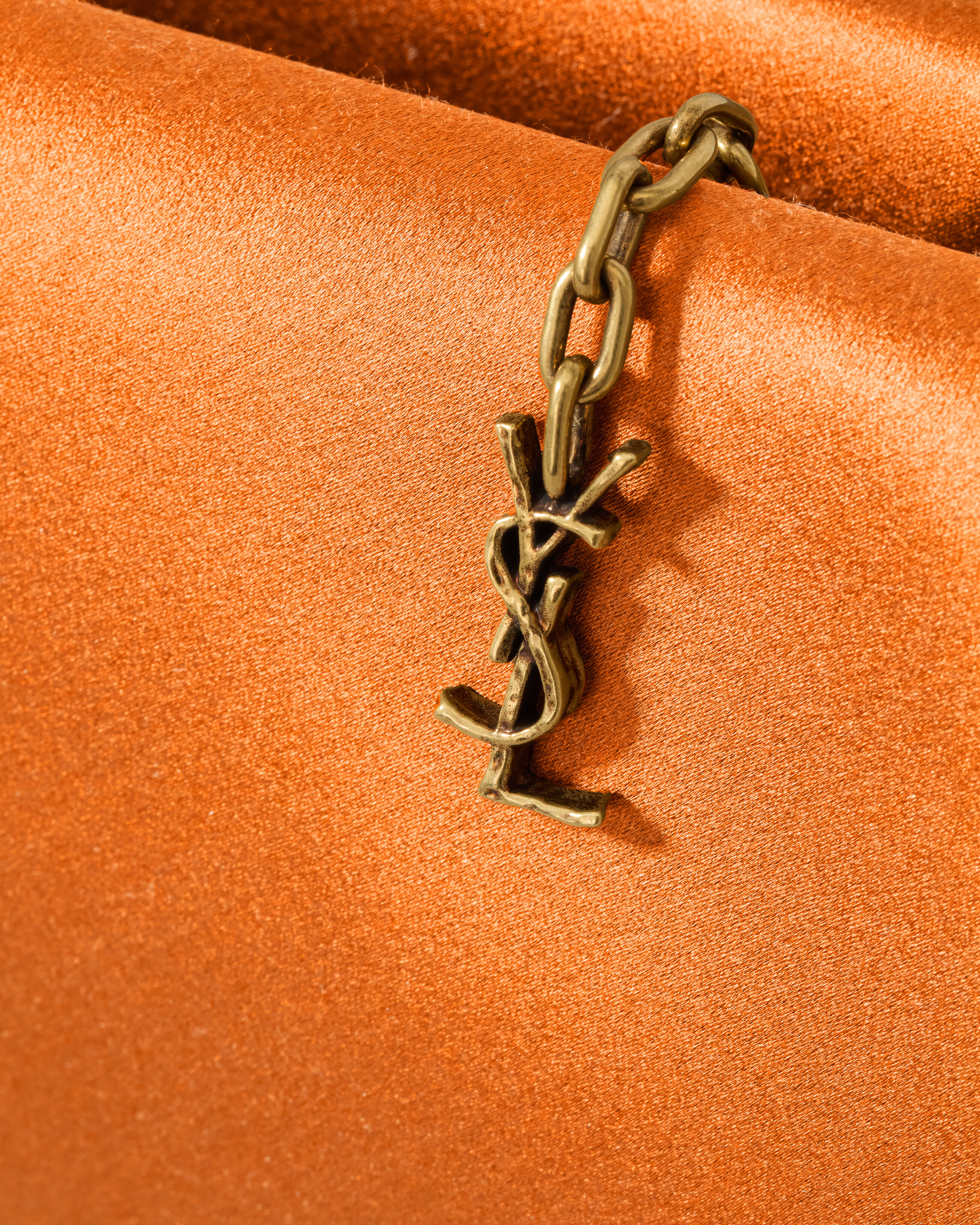 EVENING SOFT CLUTCH IN SATIN - 4