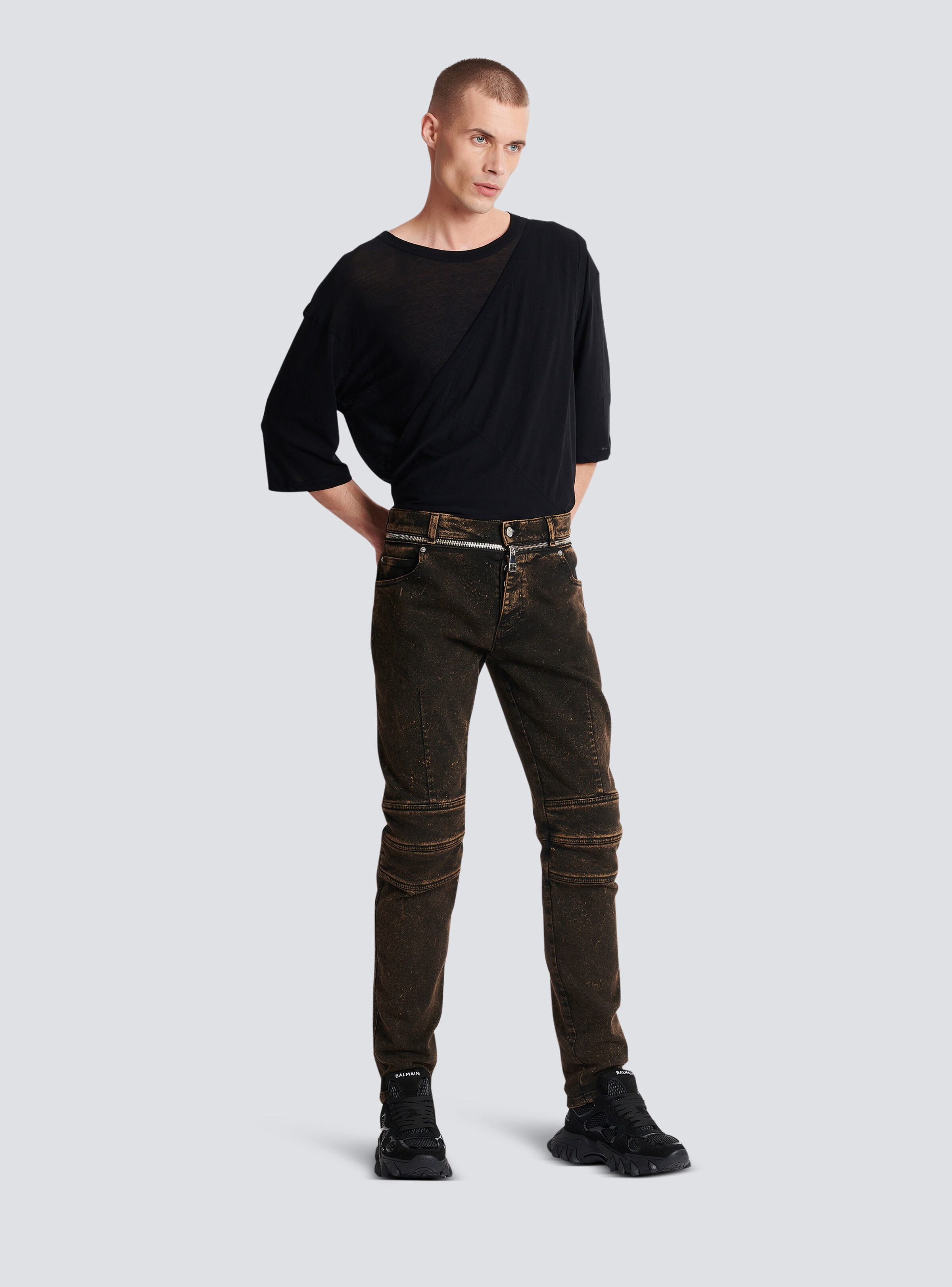 Slim-fit jeans with zipped belt - 3