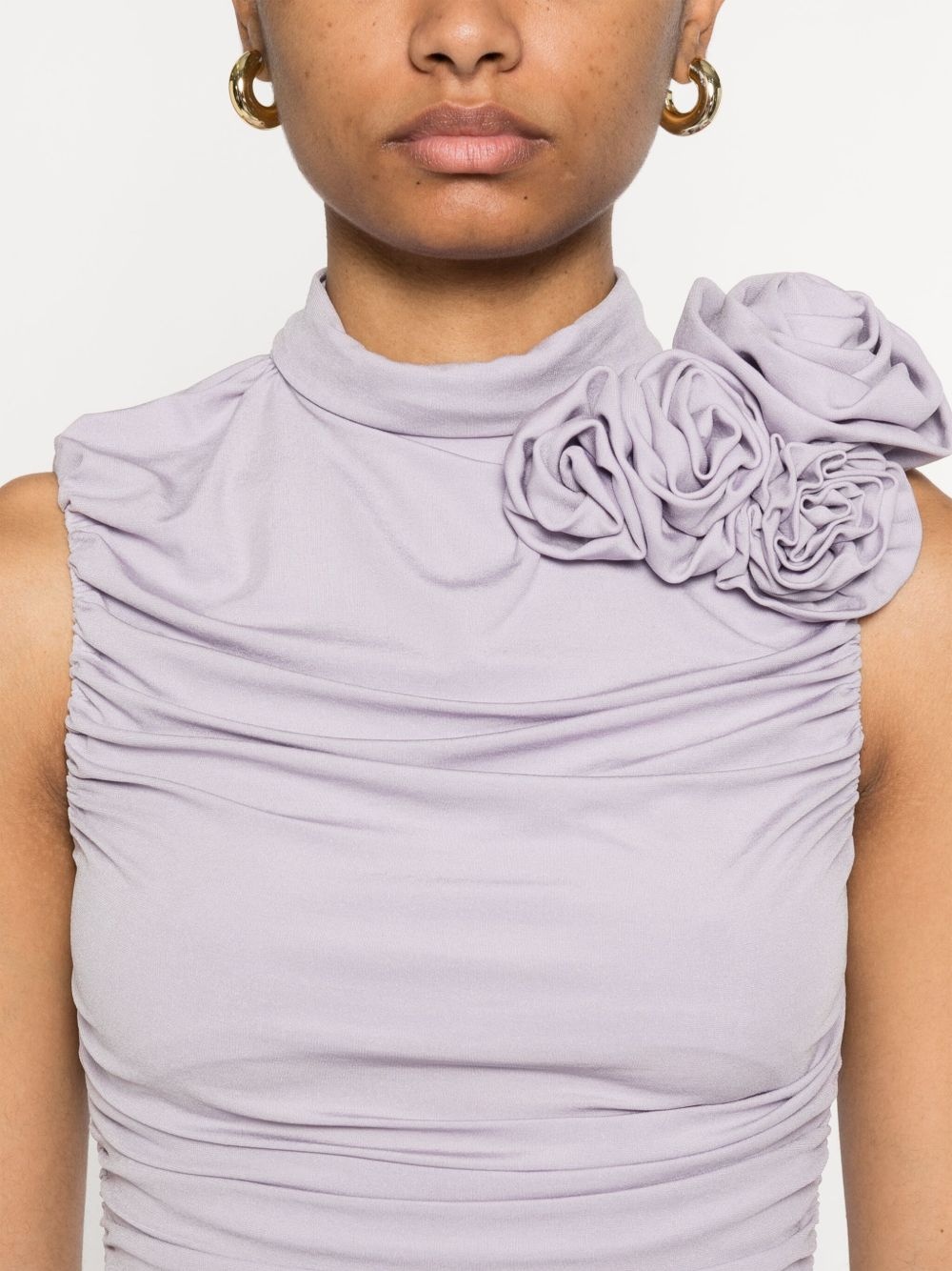 mock-neck ruched midi dress - 5