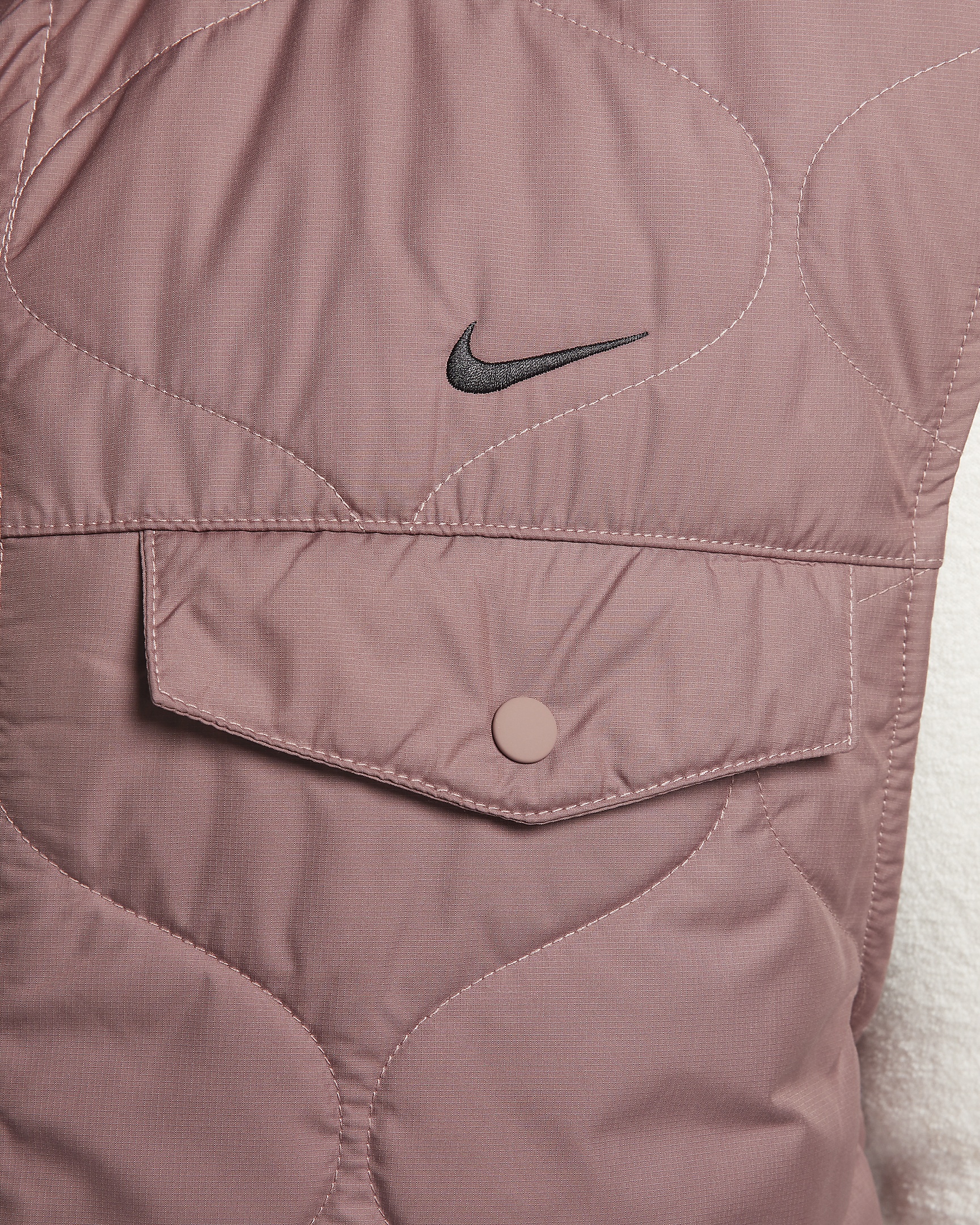 Nike Sportswear Essential Women's Vest - 4