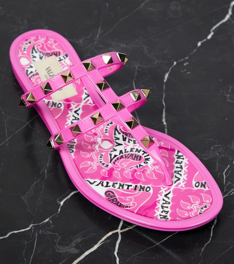 Rockstud flat thong sandals 6
