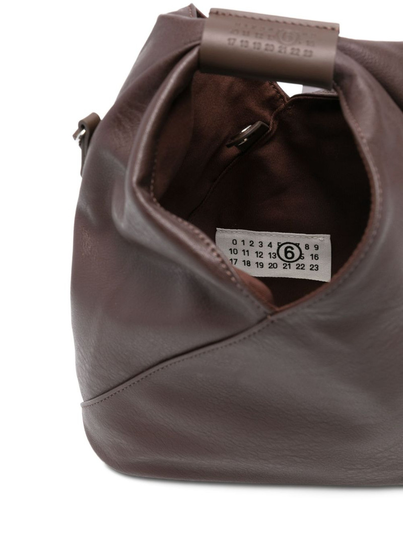 diagonal-seam shoulder bag 5