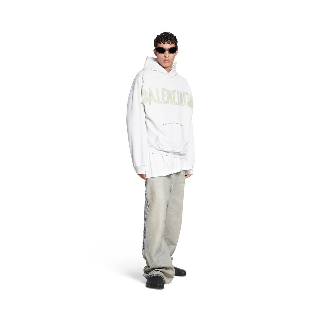 Tape Type Ripped Pocket Hoodie Large Fit in White - 2