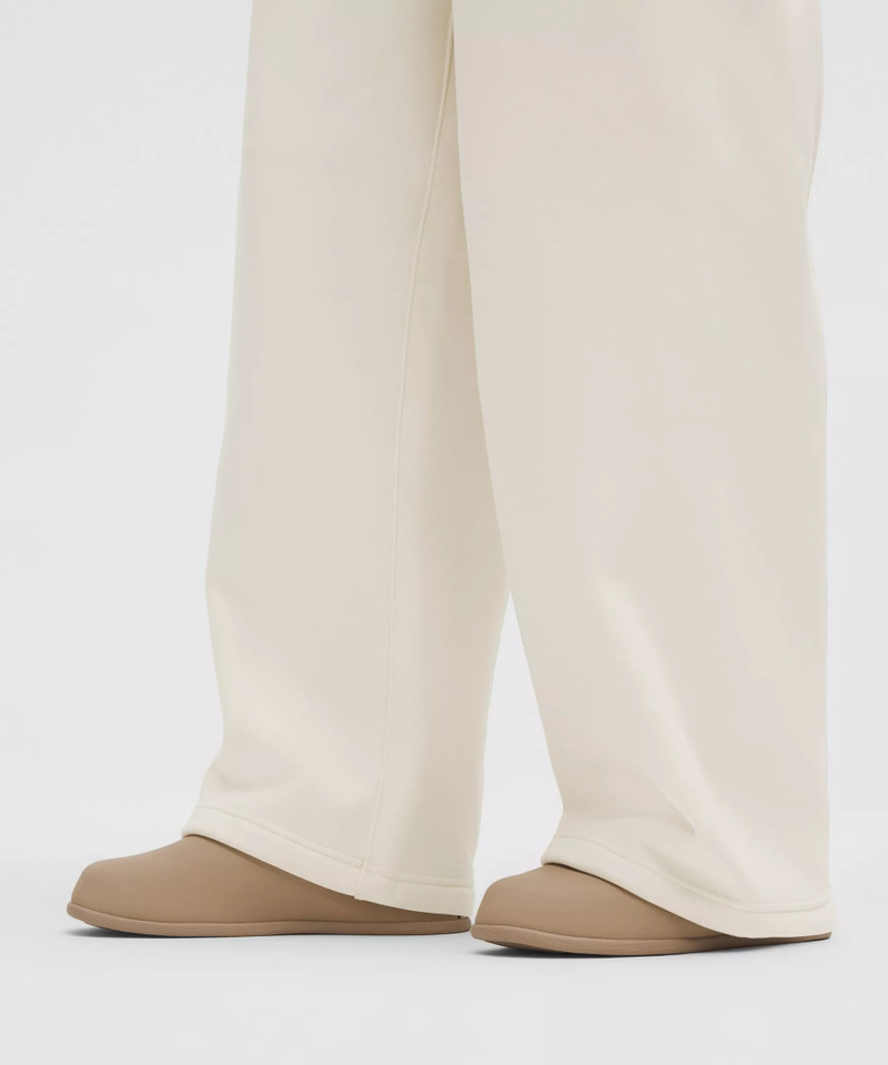 Women's Big Cozy Ultra-Oversized Wide-Leg Pant *Regular 7