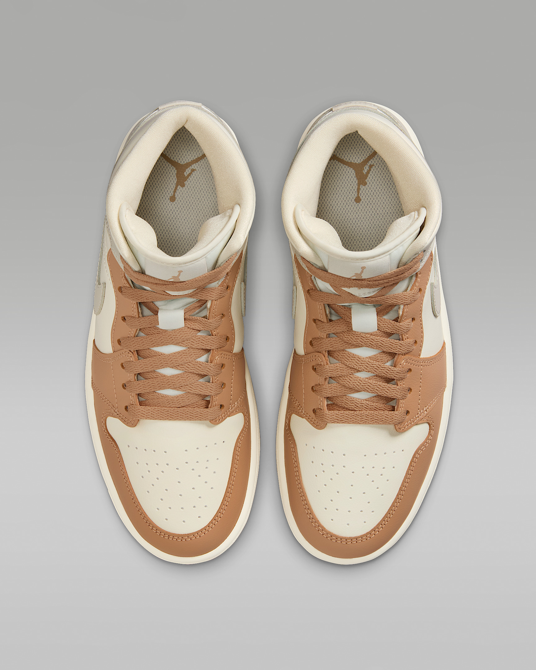 Air Jordan 1 Mid Women's Shoes - 4