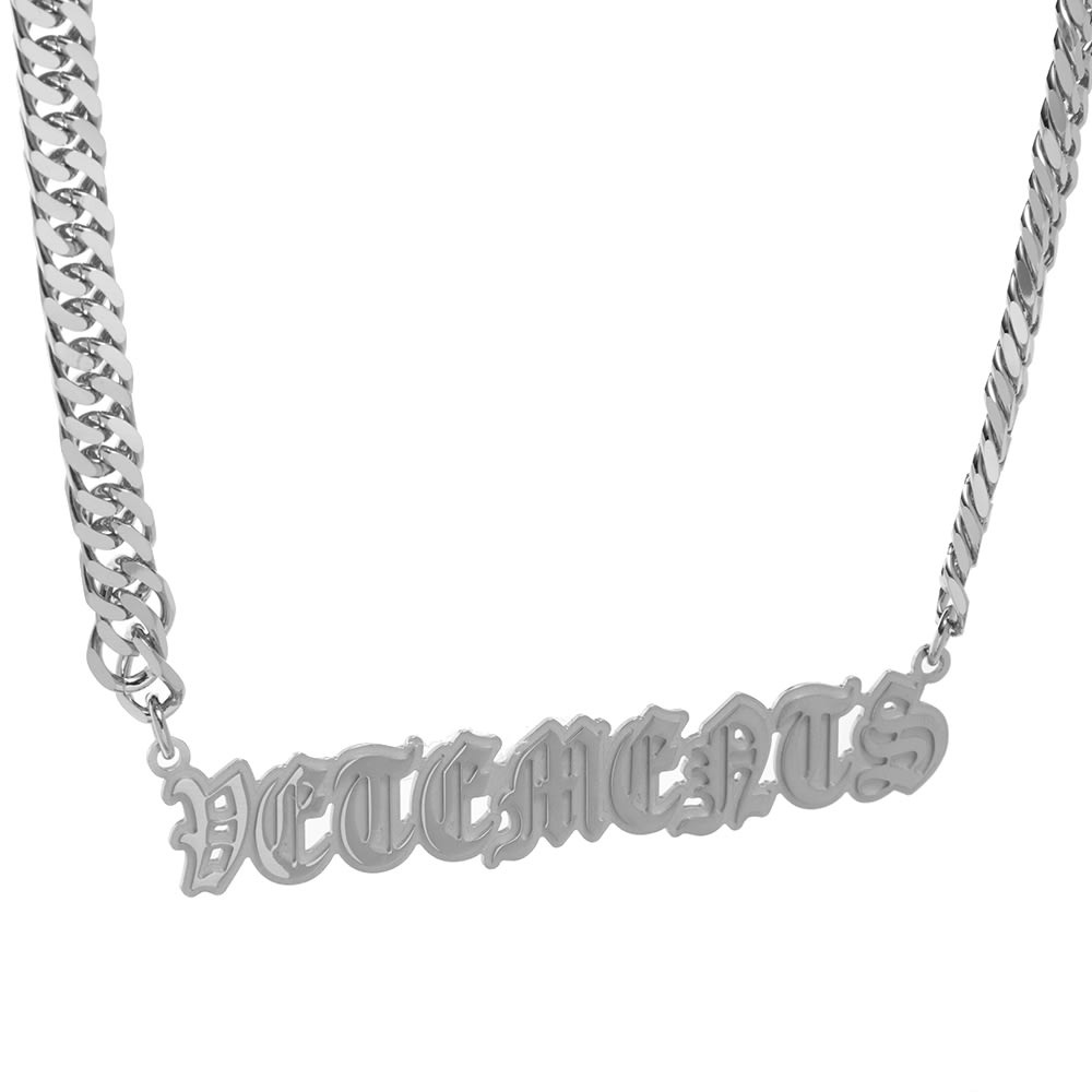 VETEMENTS Gothic Logo Necklace - 2