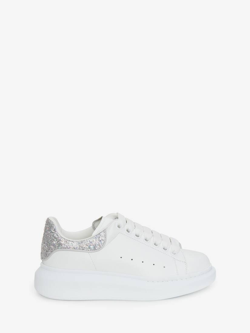 Women's Oversized Sneaker in White/black