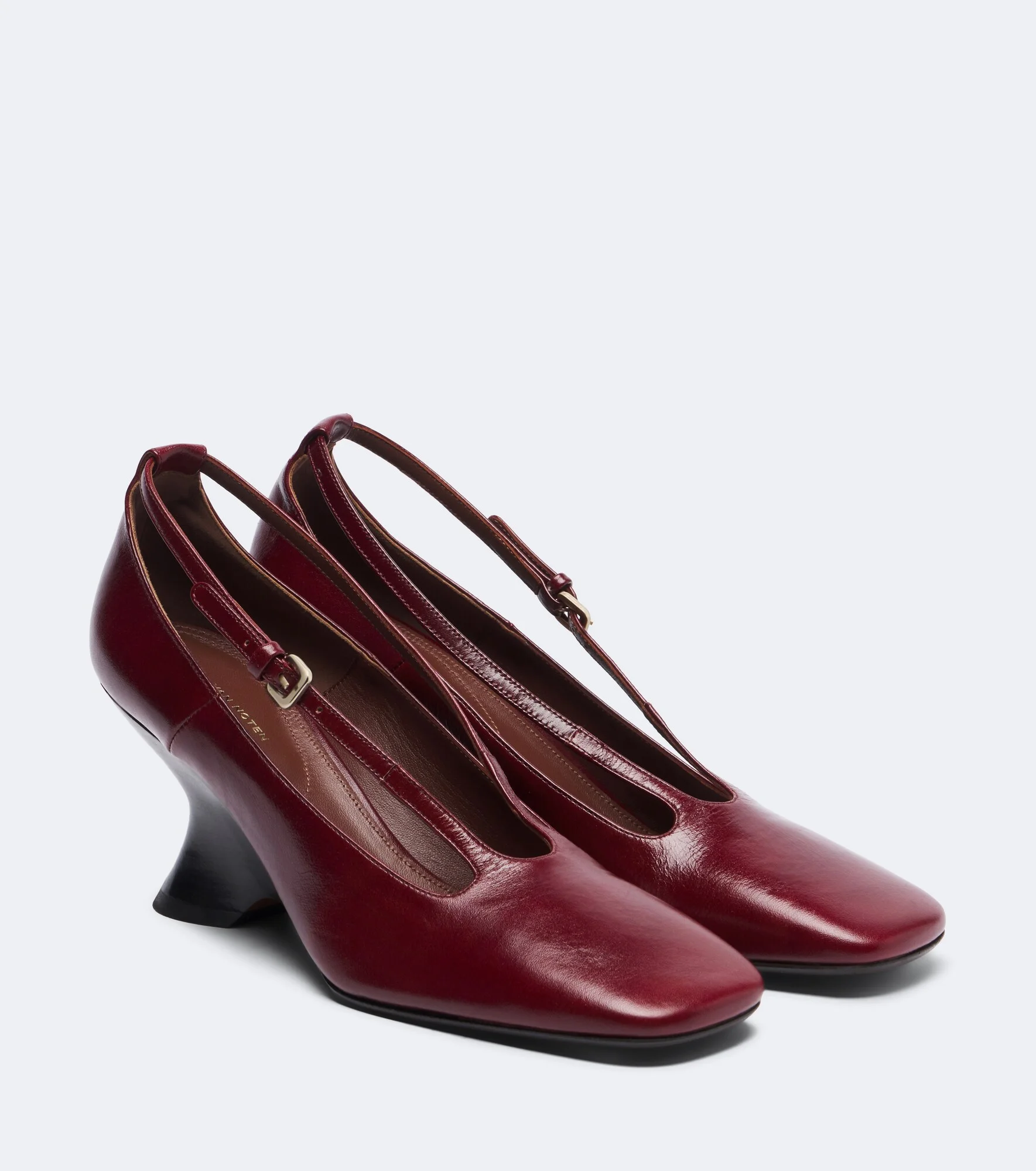 Leather pumps - 1