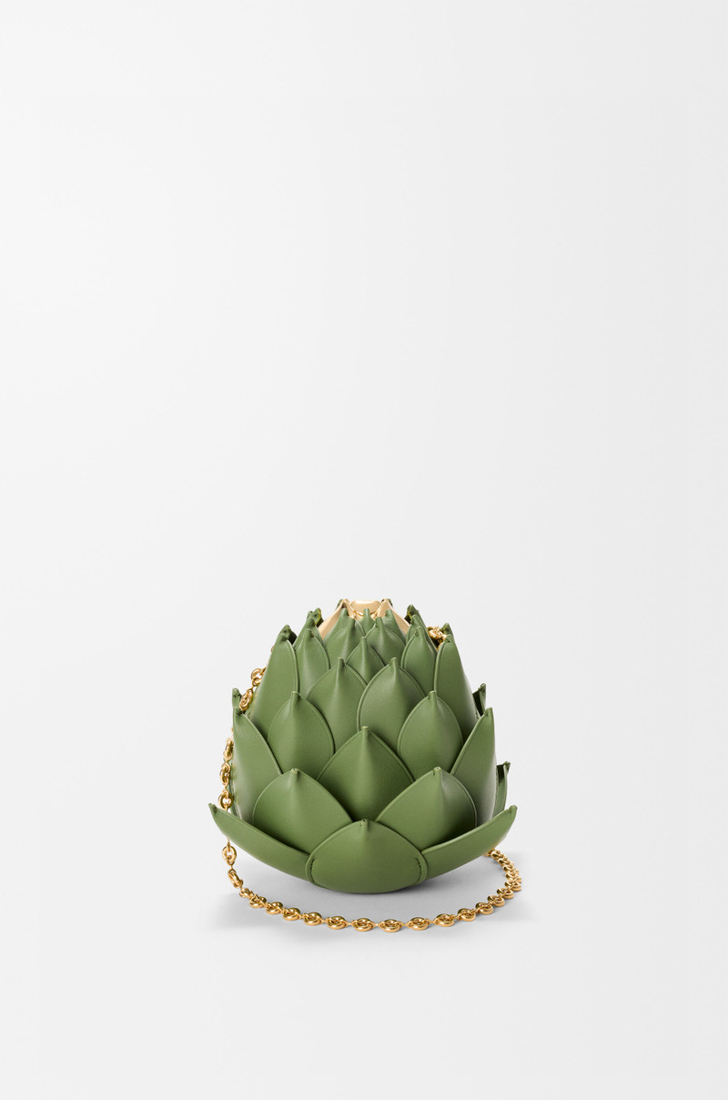 Artichoke clutch in nappa lambskin 1