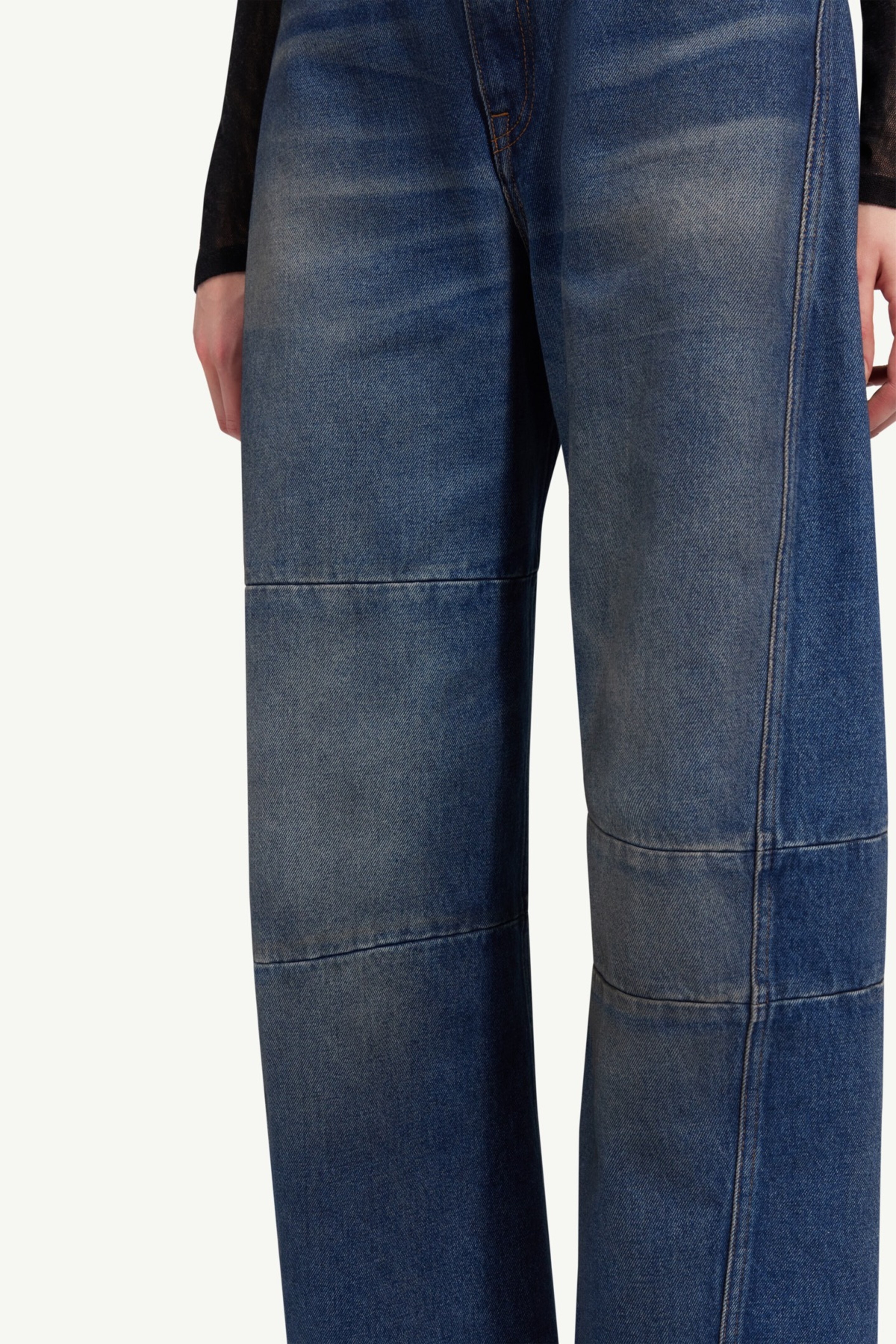 Distressed jeans - 5