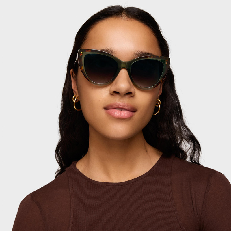 TOUS Green Sunglasses TOUS Butterfly outlook