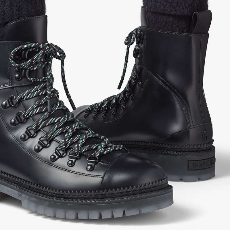 Devin
Black Smooth Leather Boots with Knitted Socks 3