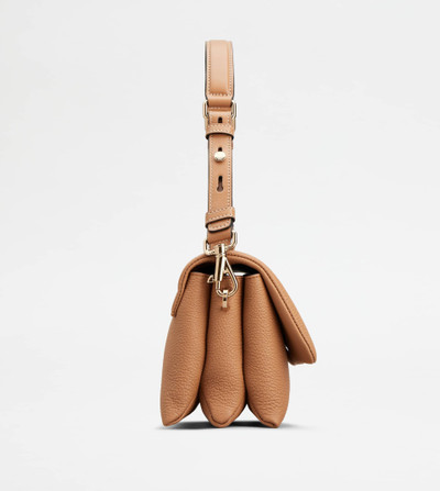 Tod's T TIMELESS FLAP BAG IN LEATHER MINI - BROWN outlook