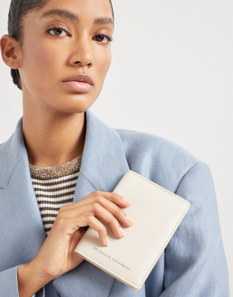 Grained leather passport holder 4