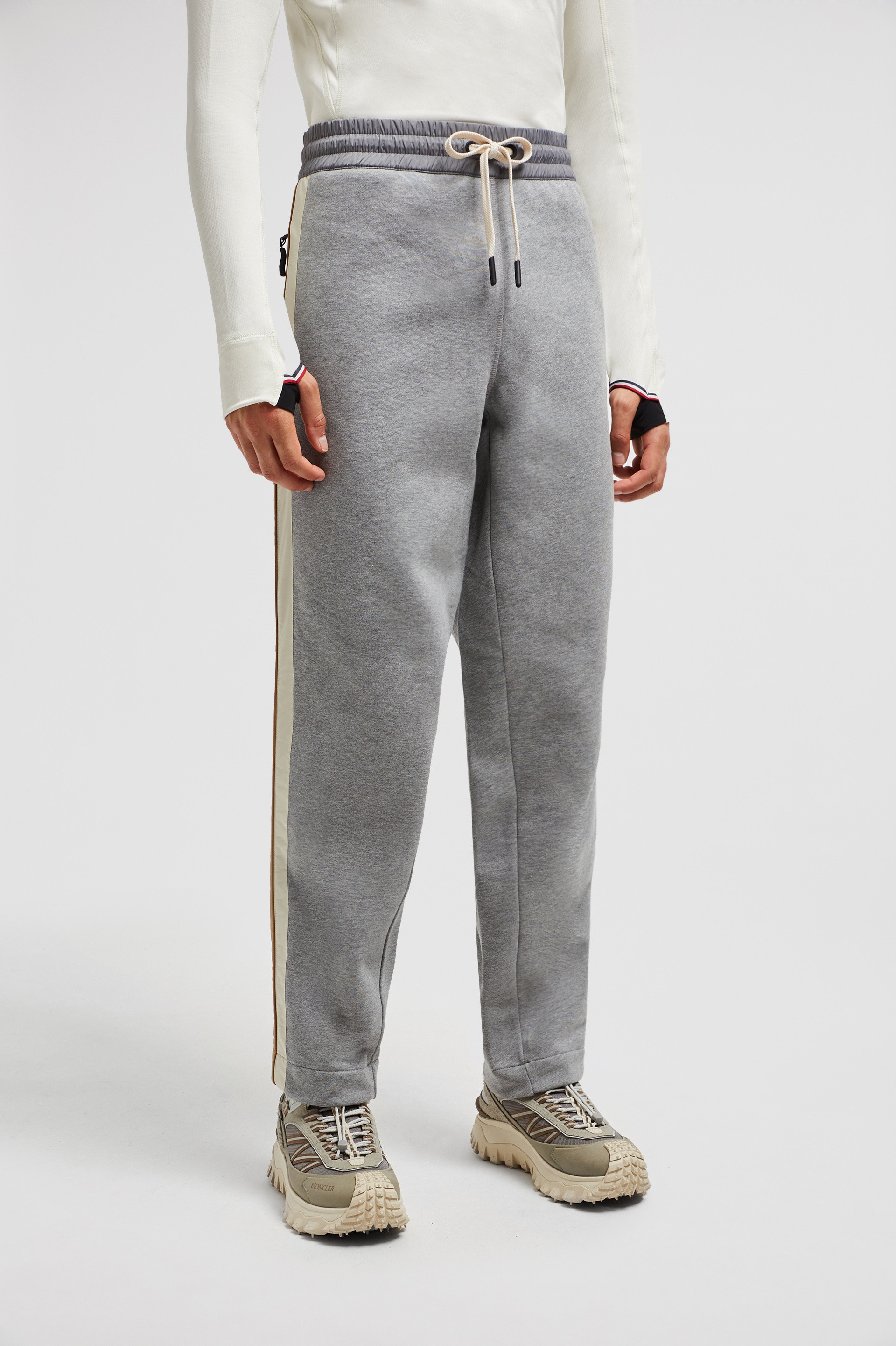 Mountain Logo Sweatpants - 3